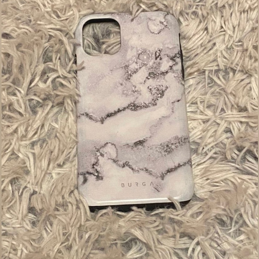 Burga iPhone 11 White Winter Case